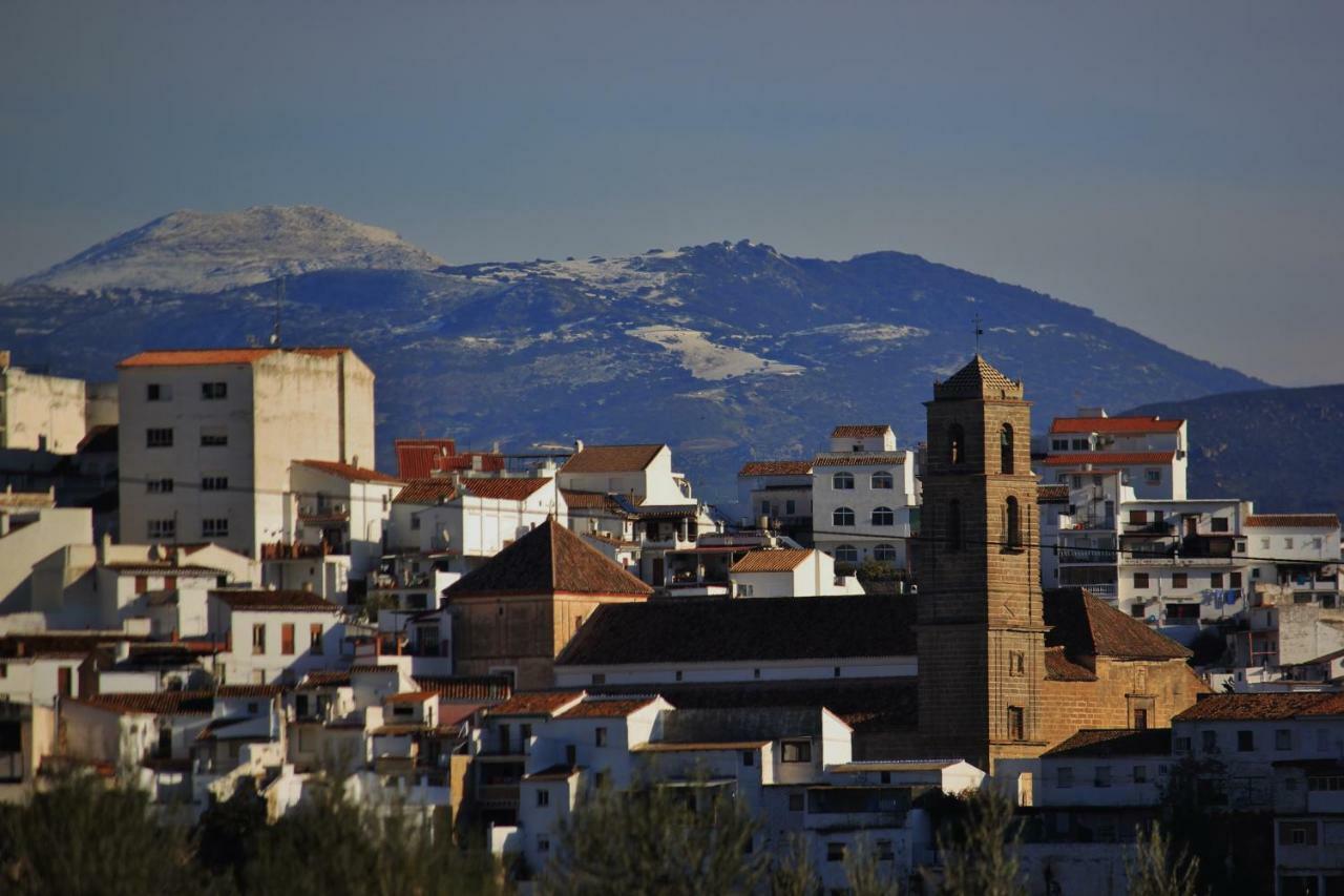 Artestacion Alora Bagian luar foto